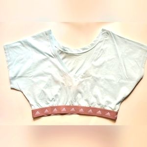 ADIDAS V-Back W-TEE Sports Crop-Top Shirt, Medium,  Pullover